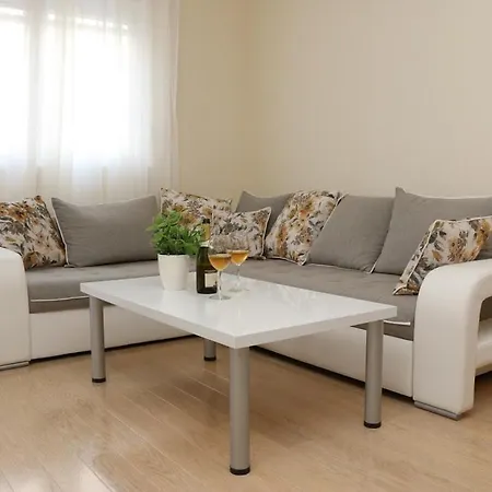 Apartment New