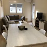 New شقة بودغوريتْسا